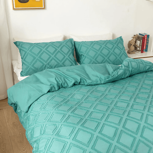 Turquoise duvet cover with embossed rhombuses, modern and extra soft.