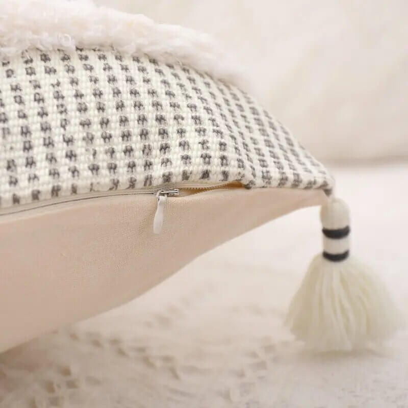 Linen and natural cotton cushion cover. Light gray colour.