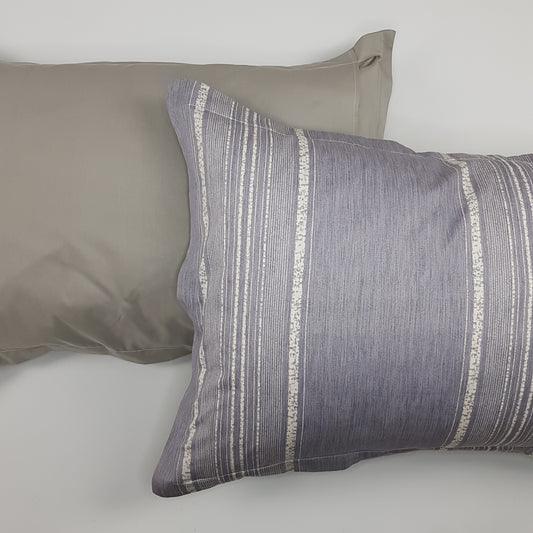 Funda de almohada con estampado de franjas, reversible. - Oma Home