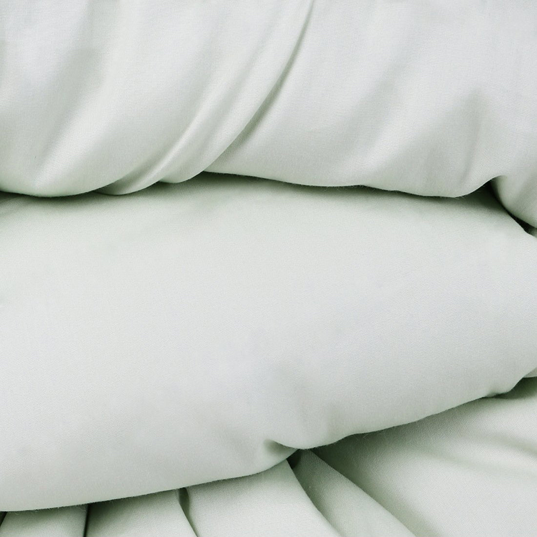 Duvet cover 100% percale cotton, 180 threads. Light green color.