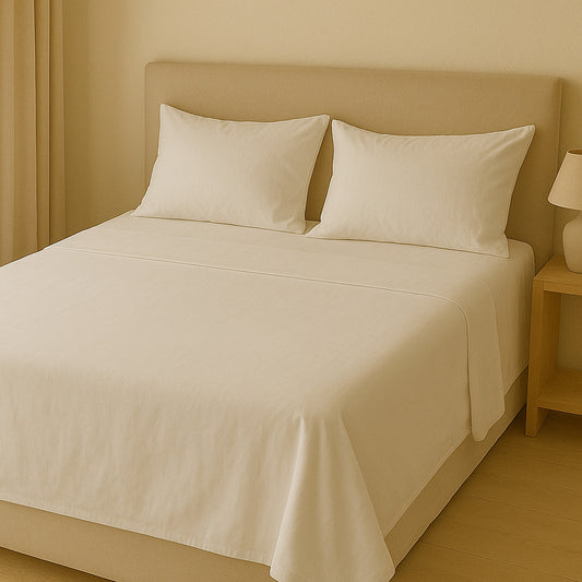 100% cotton adjustable bottom. White color.