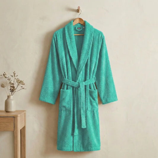 Albornoz turquesa de lujo 100% algodón peinado de 450 gramos, diseño unisex con cuello smoking.